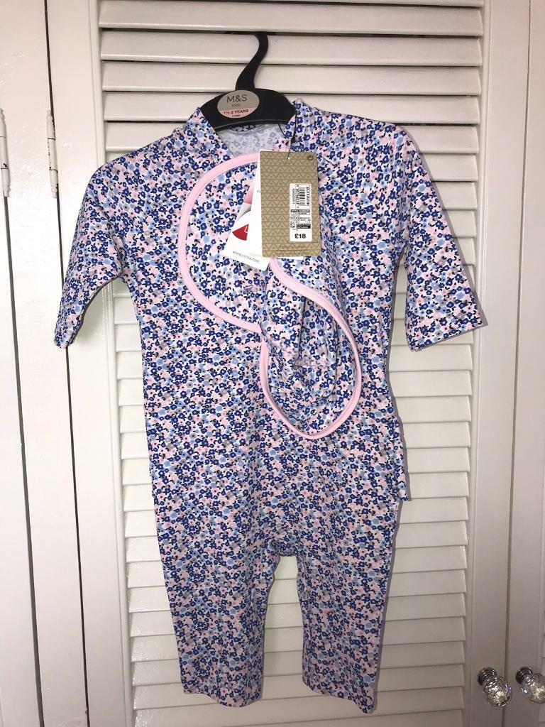 sunsafe suit and hat